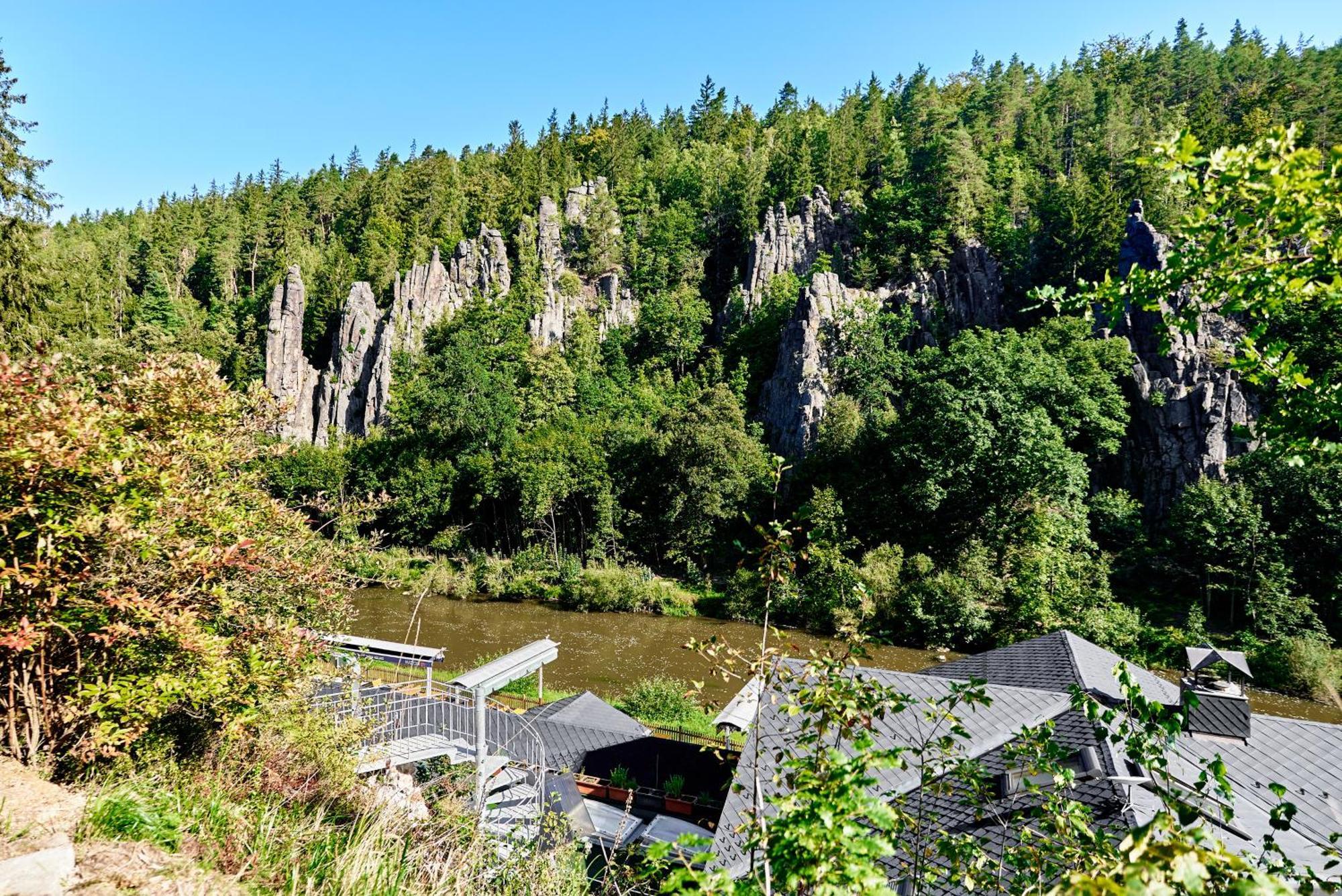 Apartmány Svatošské skály Loket Esterno foto
