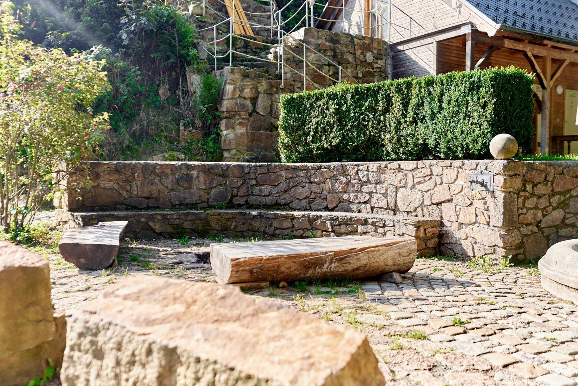 Apartmány Svatošské skály Loket Esterno foto